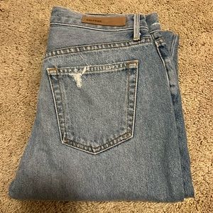 GRLFRND 4/27 Karolina